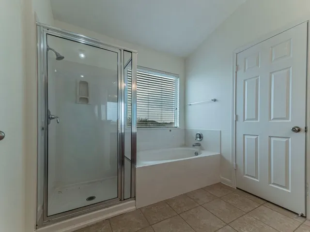 a empty walk in closet