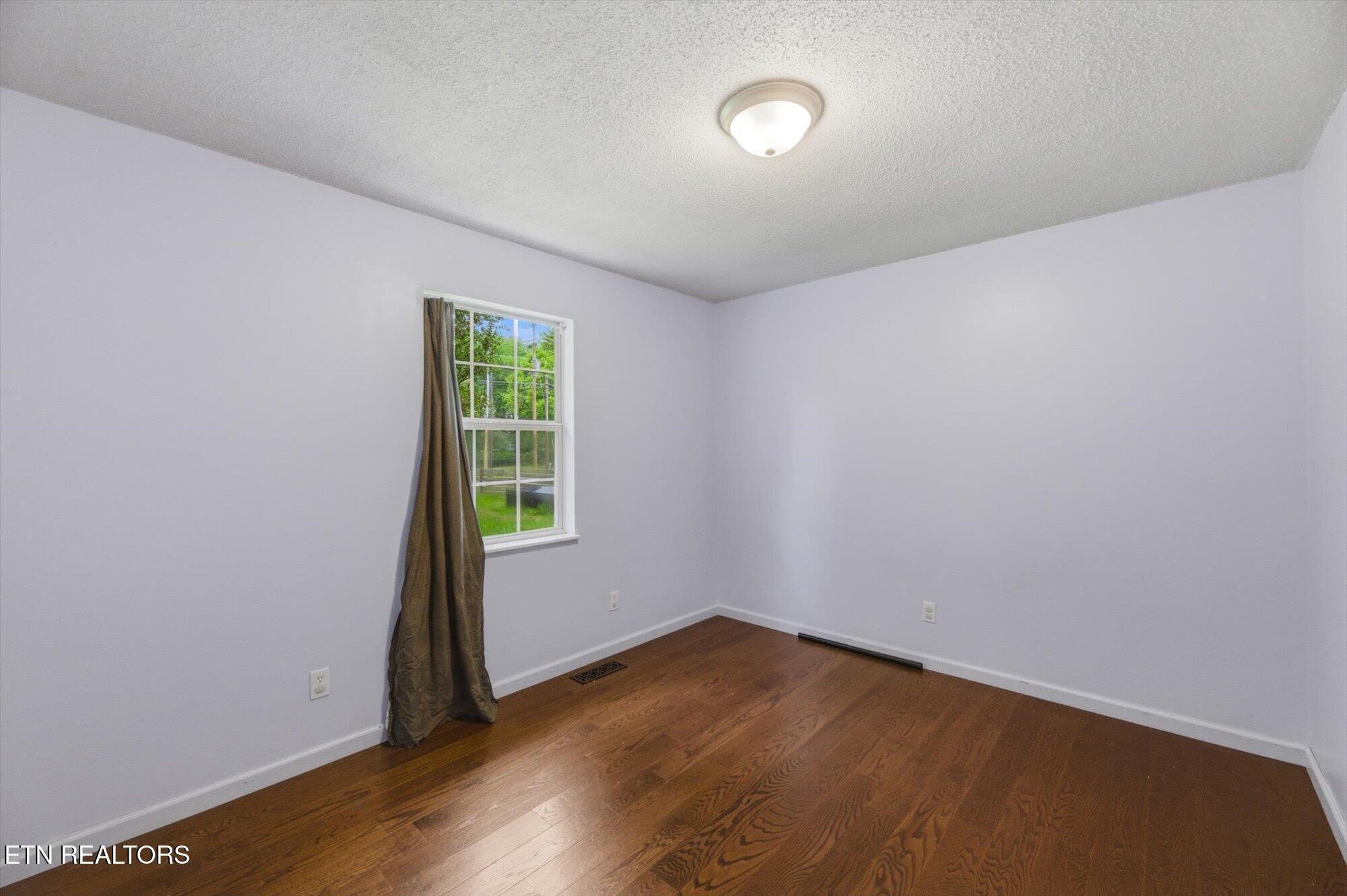 301 Wayman Road Madisonville, TN 37354 - Photo 16 of 41