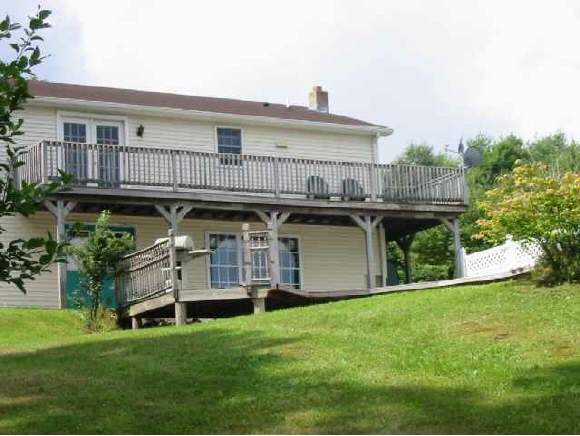 166 Meeting House Road Gilmanton, NH 03237 - Photo 1 of 8