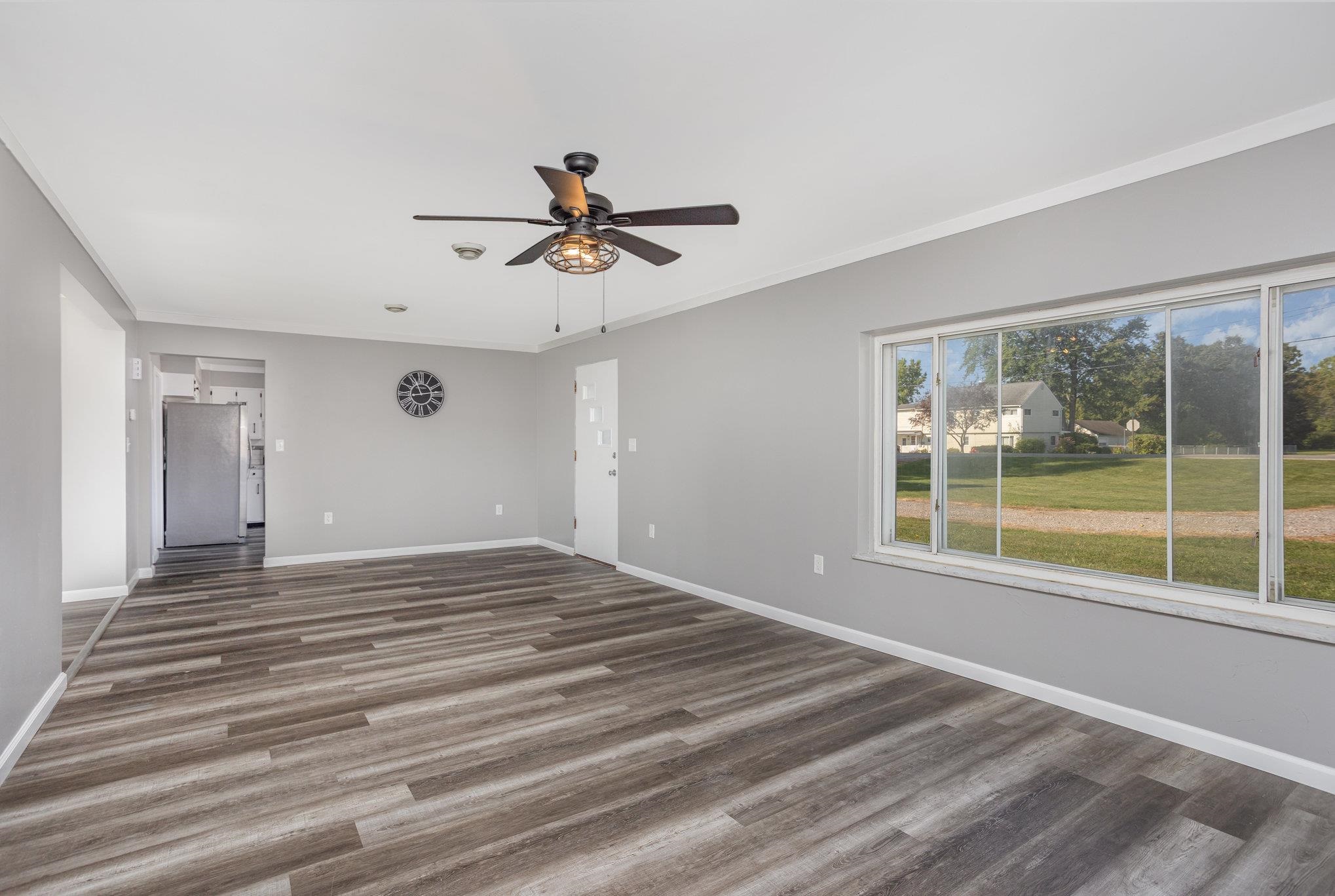 111 South Lincoln Road Bay City, MI 48708 - Photo 7 of 20
