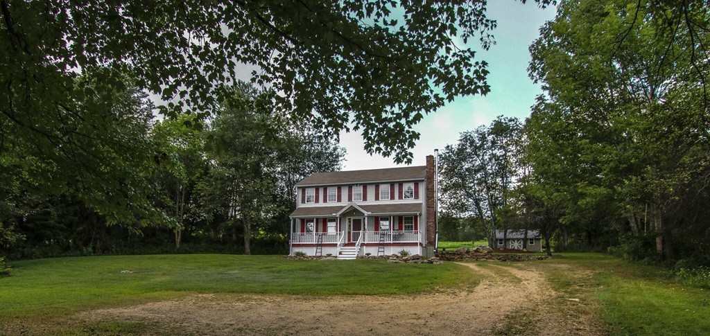 161 Oakham Road North Brookfield, MA 01535 - Photo 1 of 29