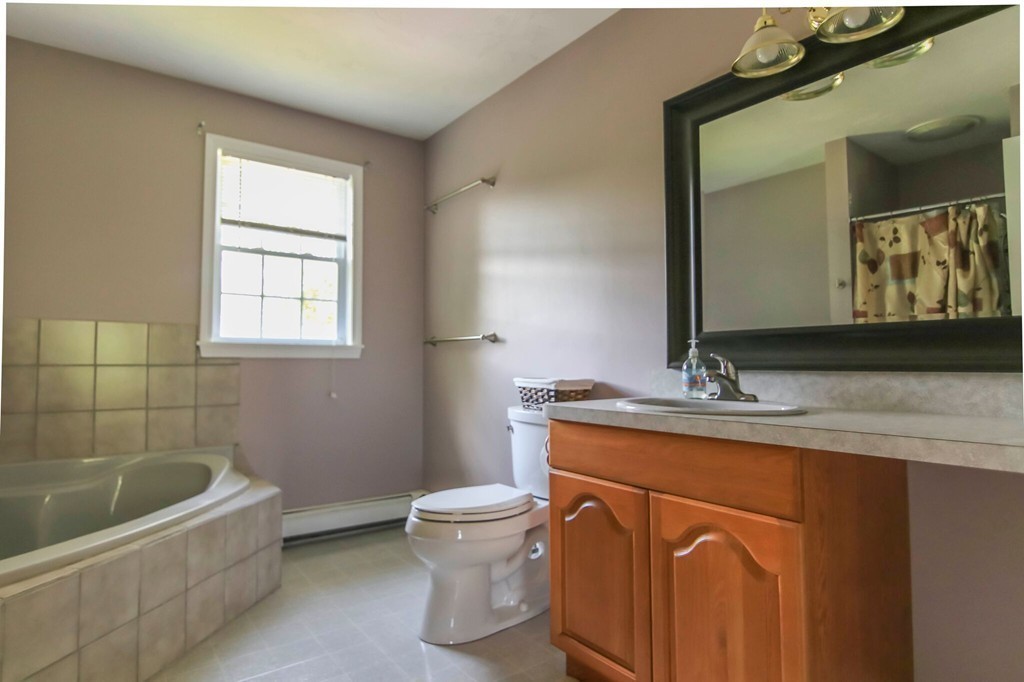 161 Oakham Road North Brookfield, MA 01535 - Photo 19 of 29