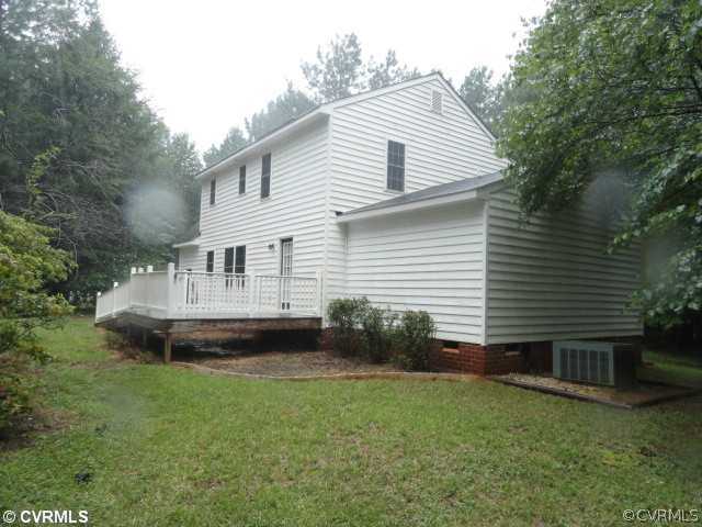 1543 Walkers Ridge Road Powhatan, VA 23139 - Photo 11 of 11 Exterior Back