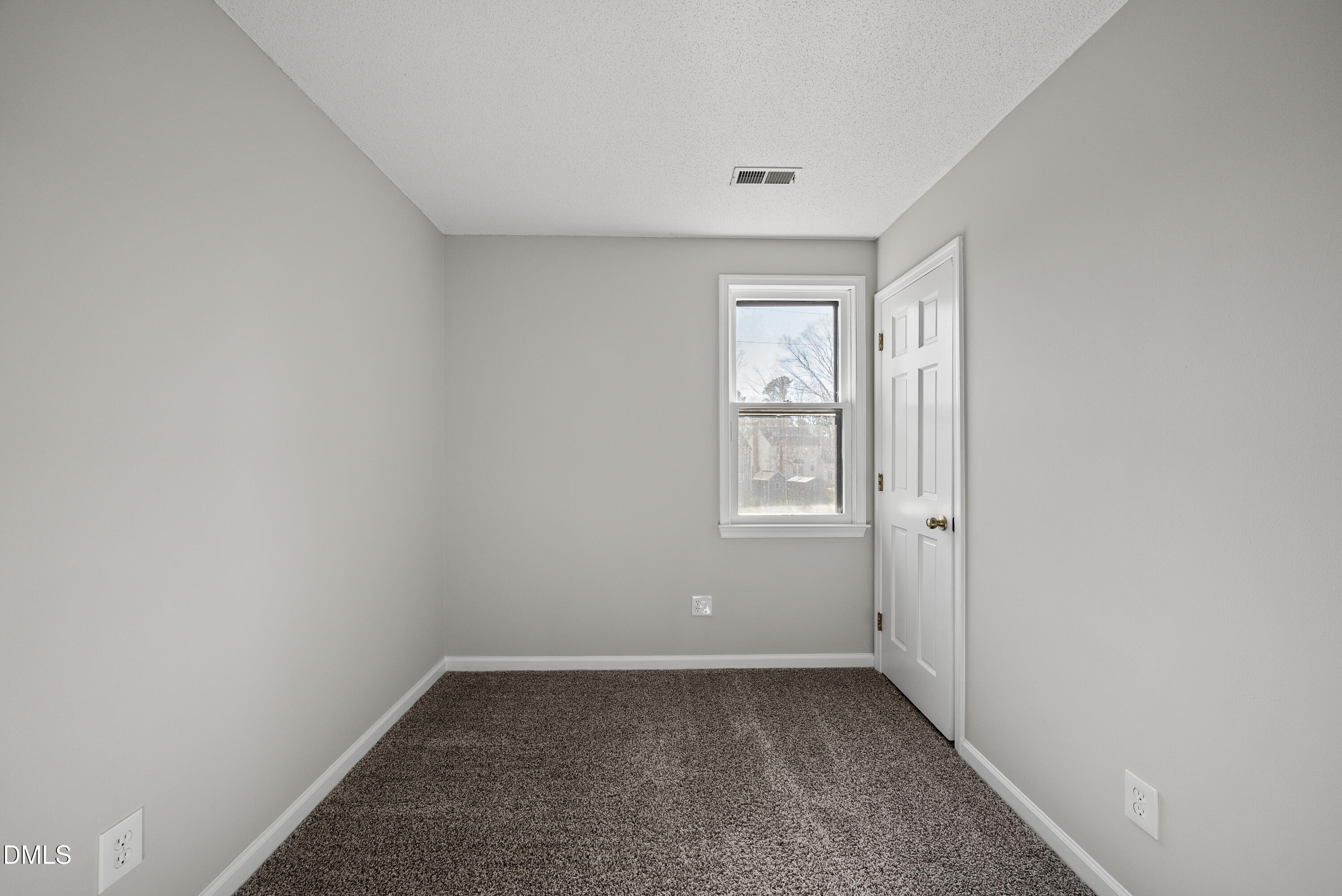 7404 North Thorncliff Place Raleigh, NC 27616 - Photo 20 of 34 DSC08850