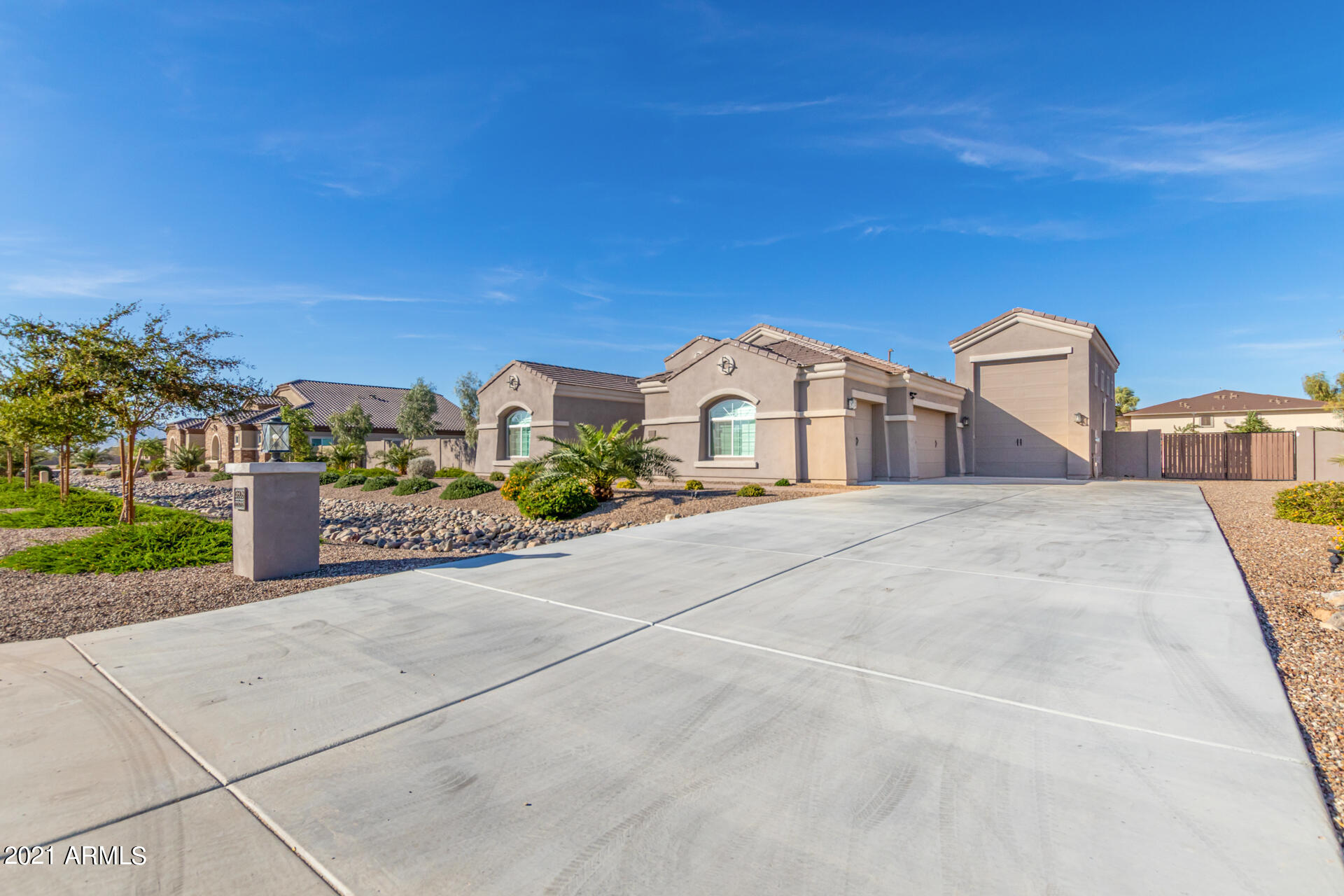 13608 West Ocotillo Road Glendale, AZ 85307 - Photo 2 of 41 04 - Ocotillo