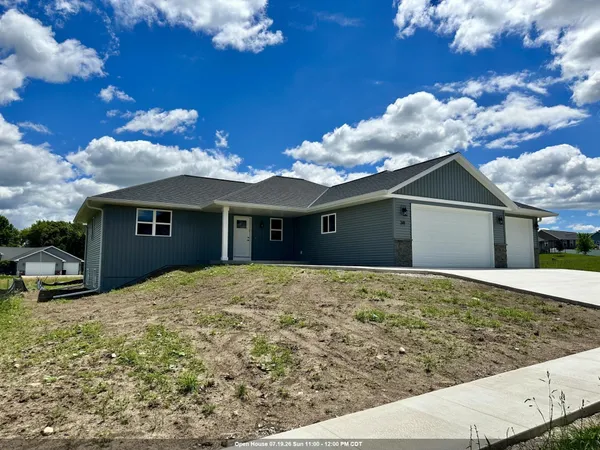 $445,900 | 341 Leona Way, Oakfield, WI 53065