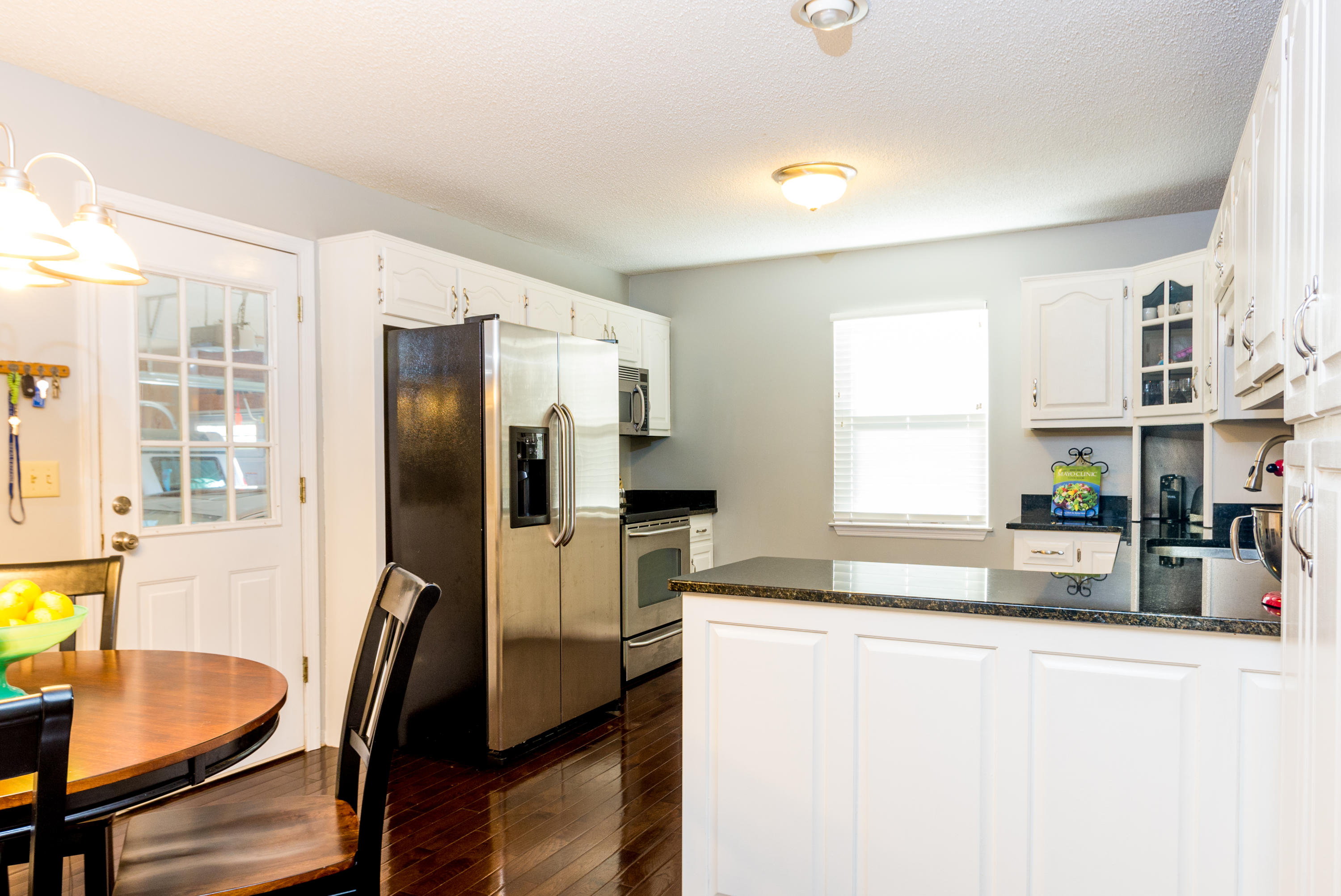 564 Hickory Ridge Trail Ringgold, GA 30736 - Photo 2 of 20 Bright, spacious kitchen
