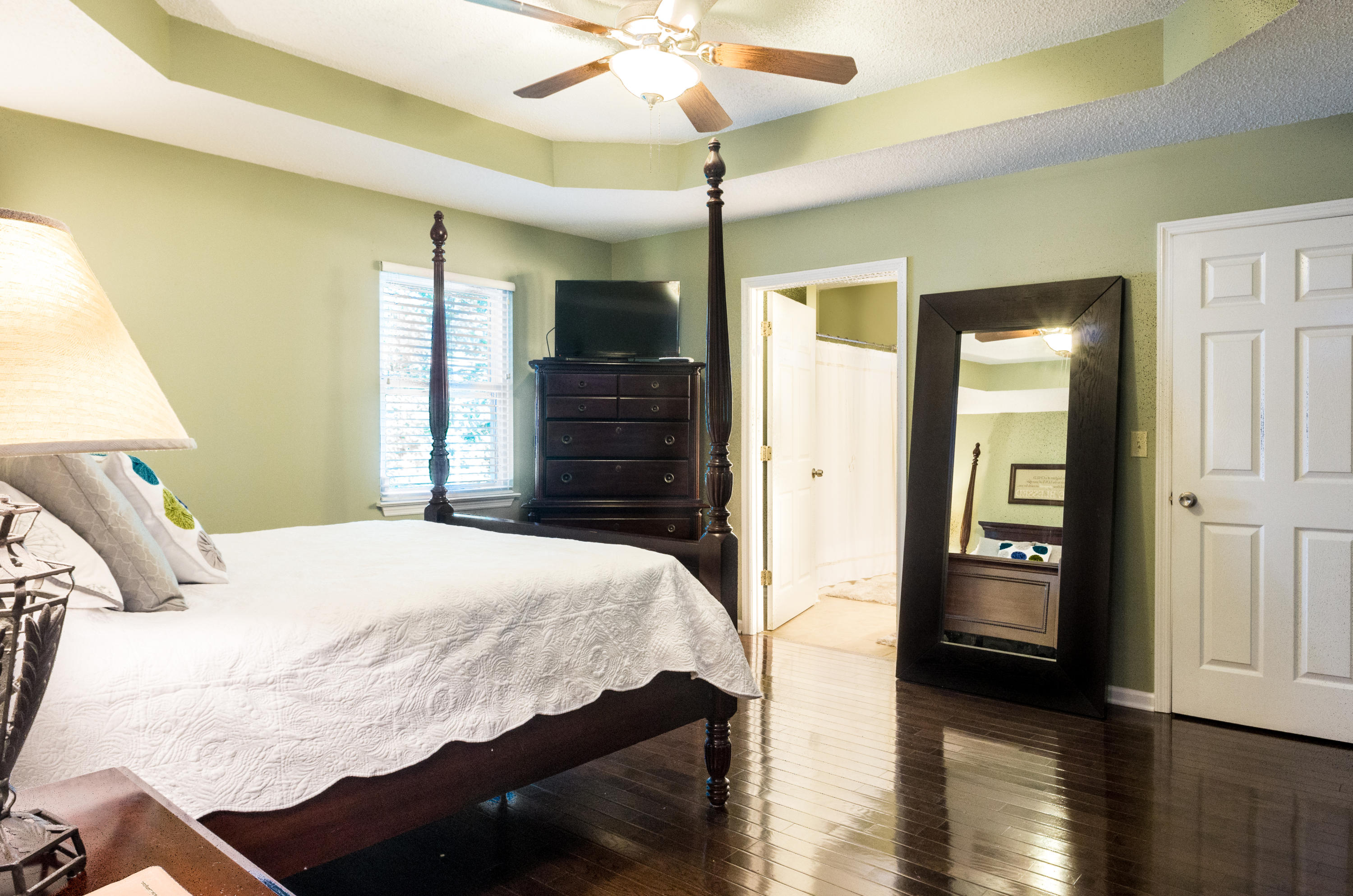 564 Hickory Ridge Trail Ringgold, GA 30736 - Photo 7 of 20 Master bedroom
