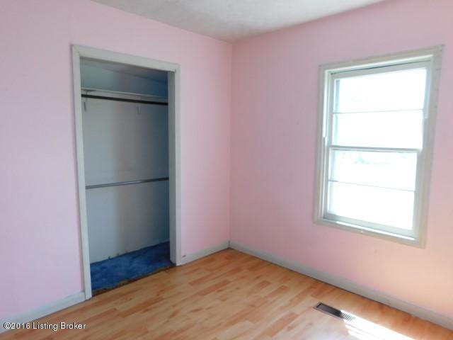 1002 Lanes Mill Road Lawrenceburg, KY 40342 - Photo 10 of 16 bedroom 2