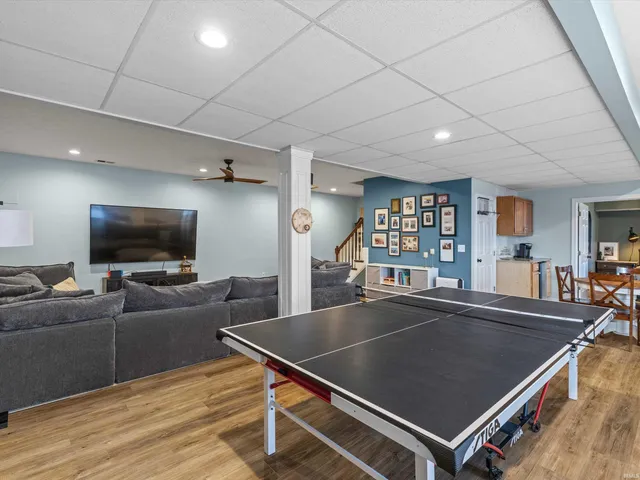 $775,000 | 10001 Oglesby Drive, Evansville, IN 47720