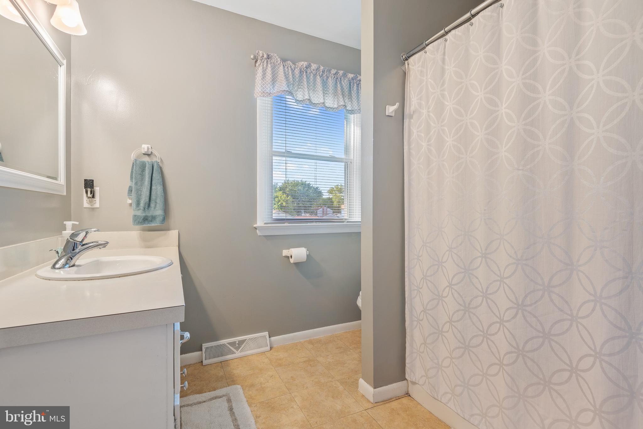 505 Wallingford Road Lancaster, PA 17601 - Photo 24 of 38