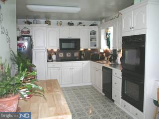 503 W Road Ridley Park, PA 19078 - Photo 3 of 6