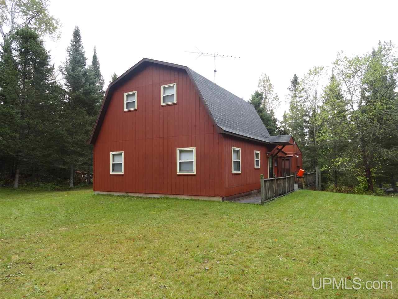 N12885 Newberg Road Channing, MI 49815 - Photo 2 of 33