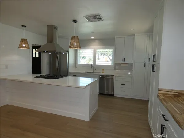 $3,900 | 1351 Kevin, Redlands, CA 92373