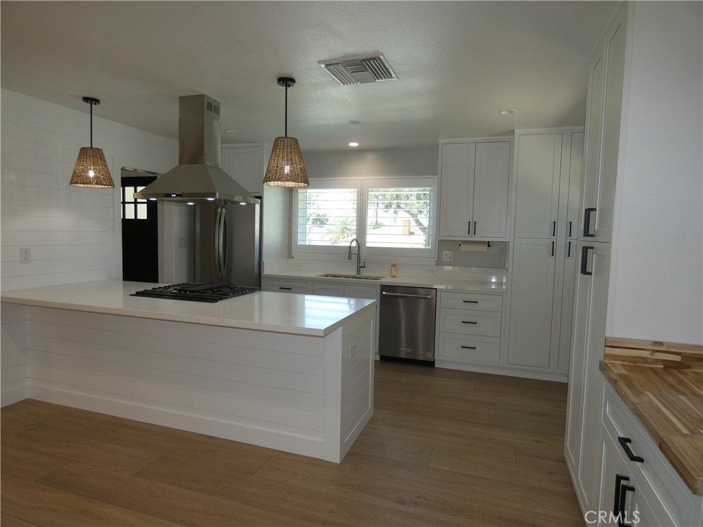 1351 Kevin Redlands, CA 92373 - Photo 11 of 46