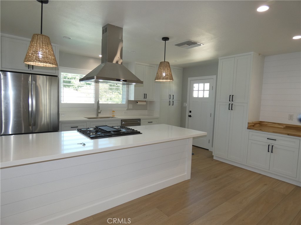 1351 Kevin Redlands, CA 92373 - Photo 6 of 46