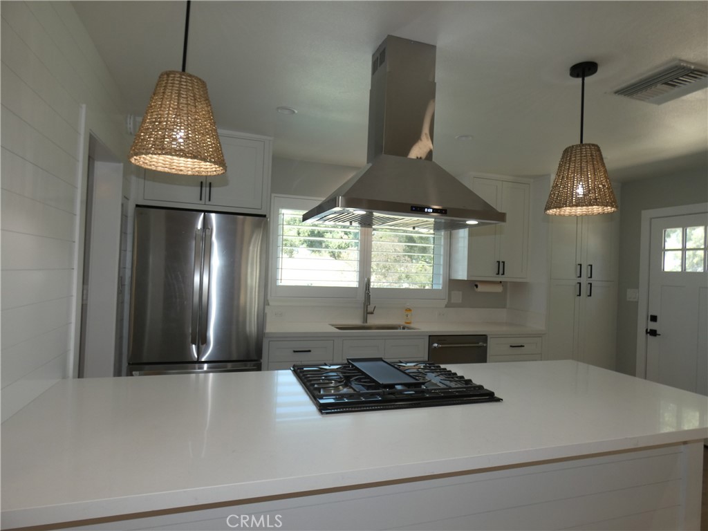 1351 Kevin Redlands, CA 92373 - Photo 9 of 46