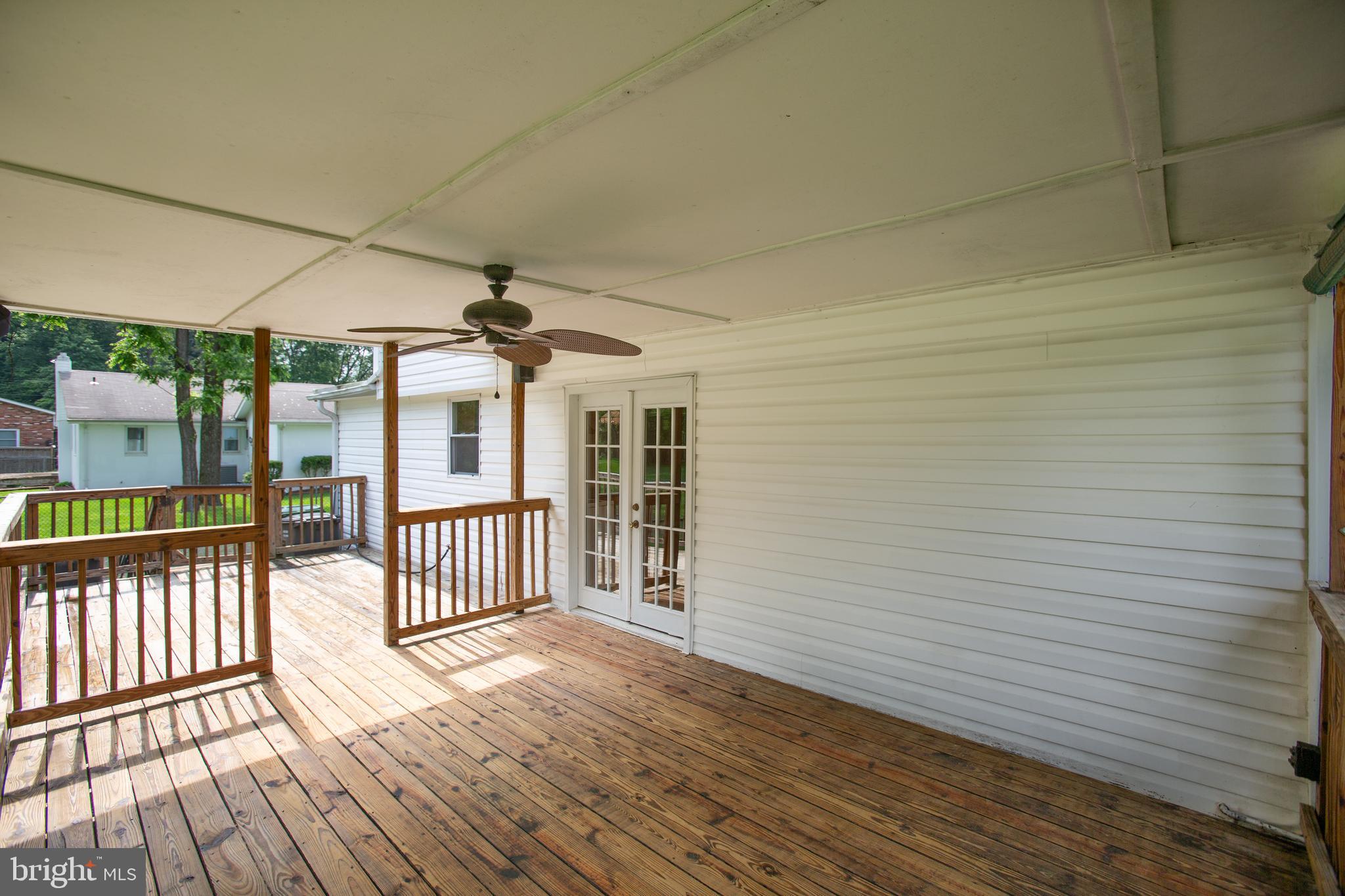 8008 Rugby Road Manassas, VA 20111 - Photo 38 of 58 Covered Deck