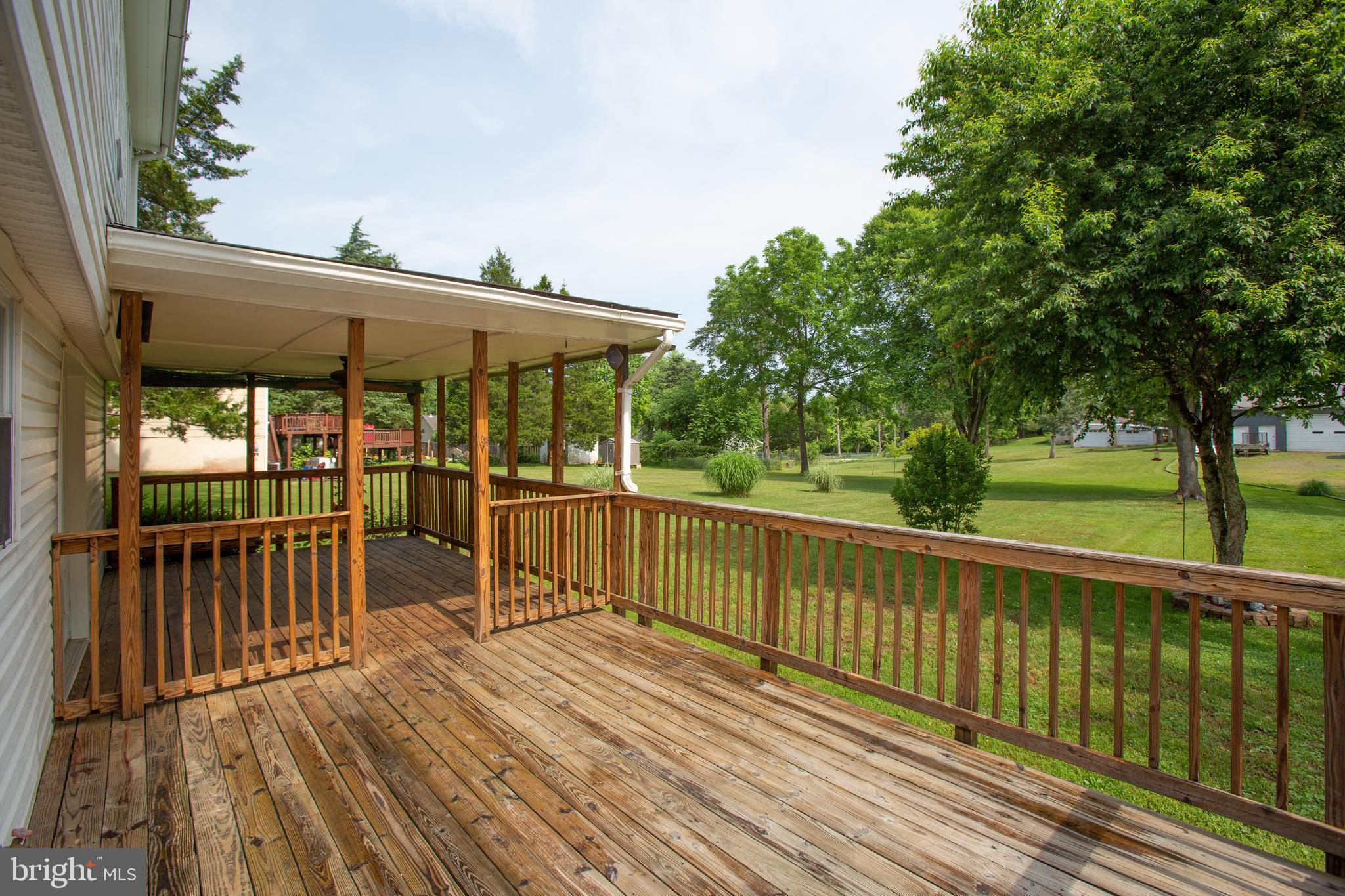 8008 Rugby Road Manassas, VA 20111 - Photo 40 of 58 Deck