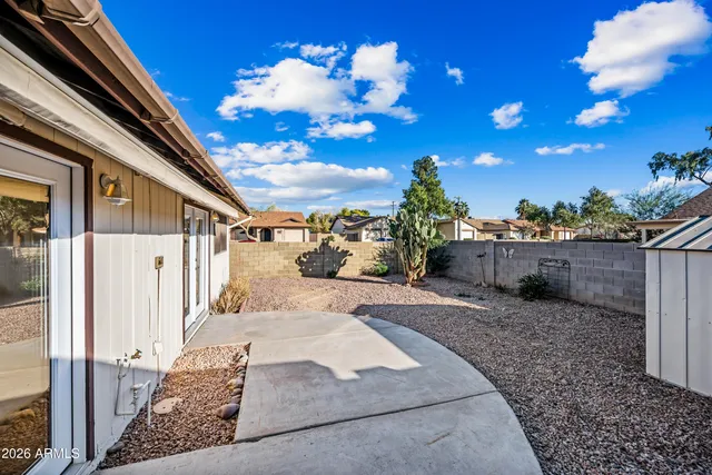 $1,650 | 2943 East Irwin Avenue, Mesa, AZ 85204