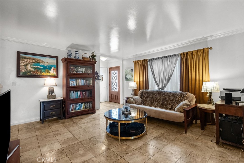 1758 Reed Street Redondo Beach, CA 90278 - Photo 10 of 31