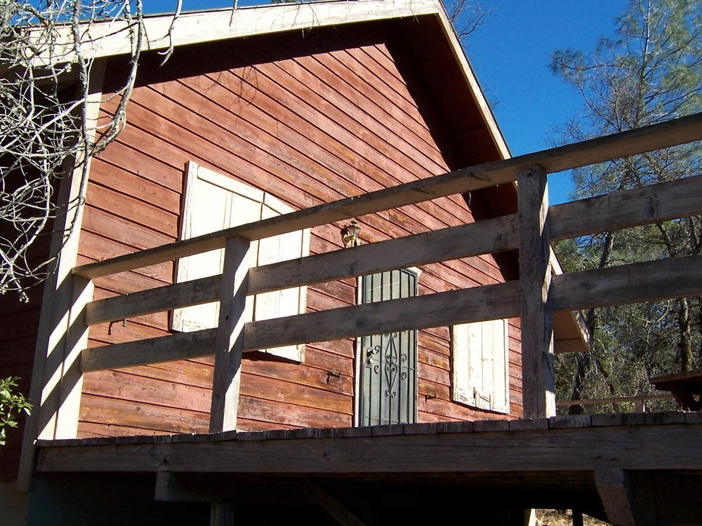 15803 Kaweah Road Oak Run, CA 96069 - Photo 7 of 38 cabin