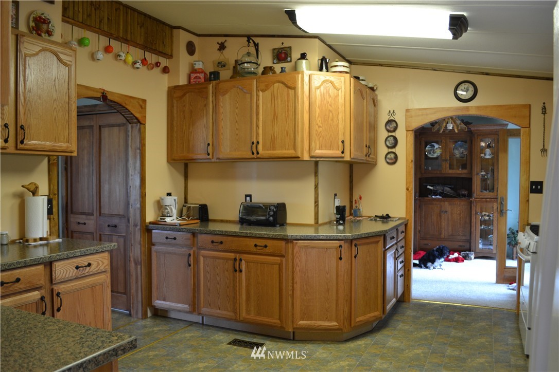 679 Leudinghaus Road Chehalis, WA 98532 - Photo 5 of 25