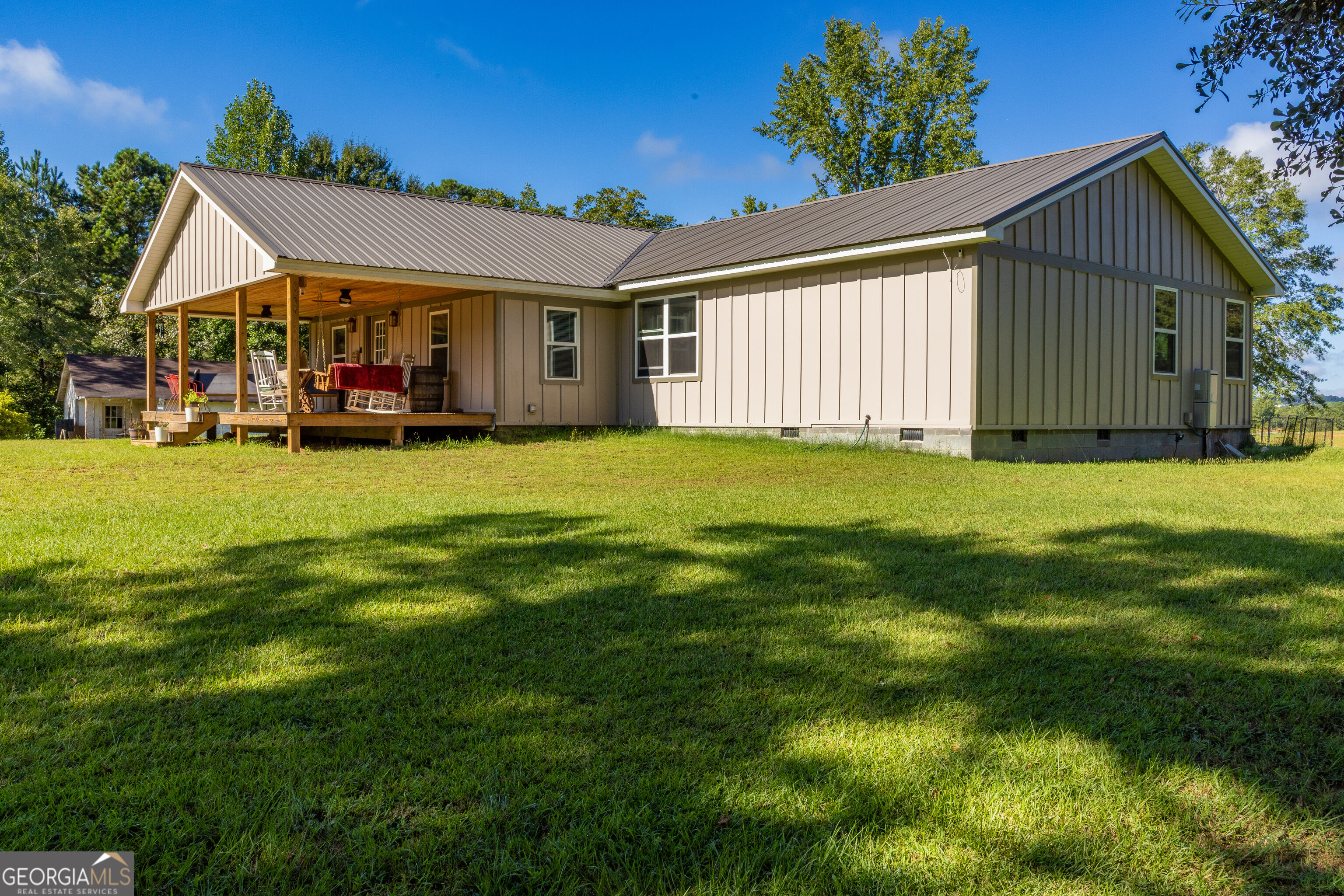 655 White Road Thomaston, GA 30286 - Photo 3 of 43 Gallery Image 3