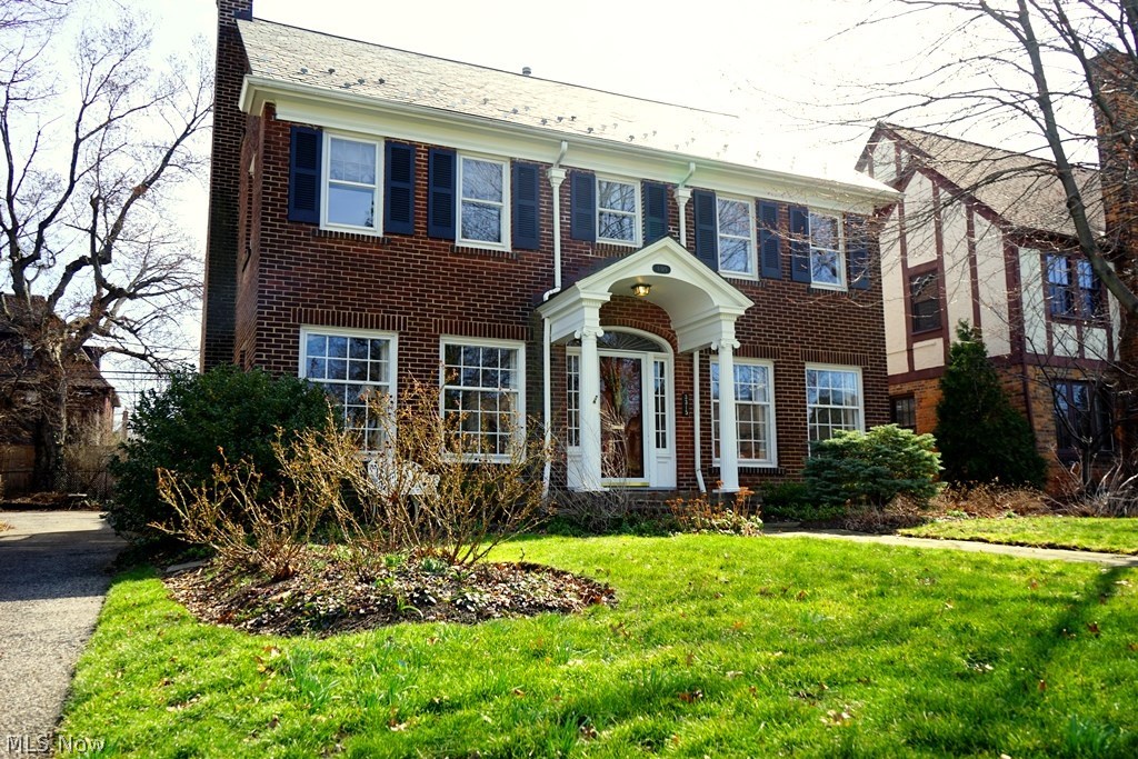 3315 Chalfant Road Cleveland, OH 44120 - Photo 2 of 29
