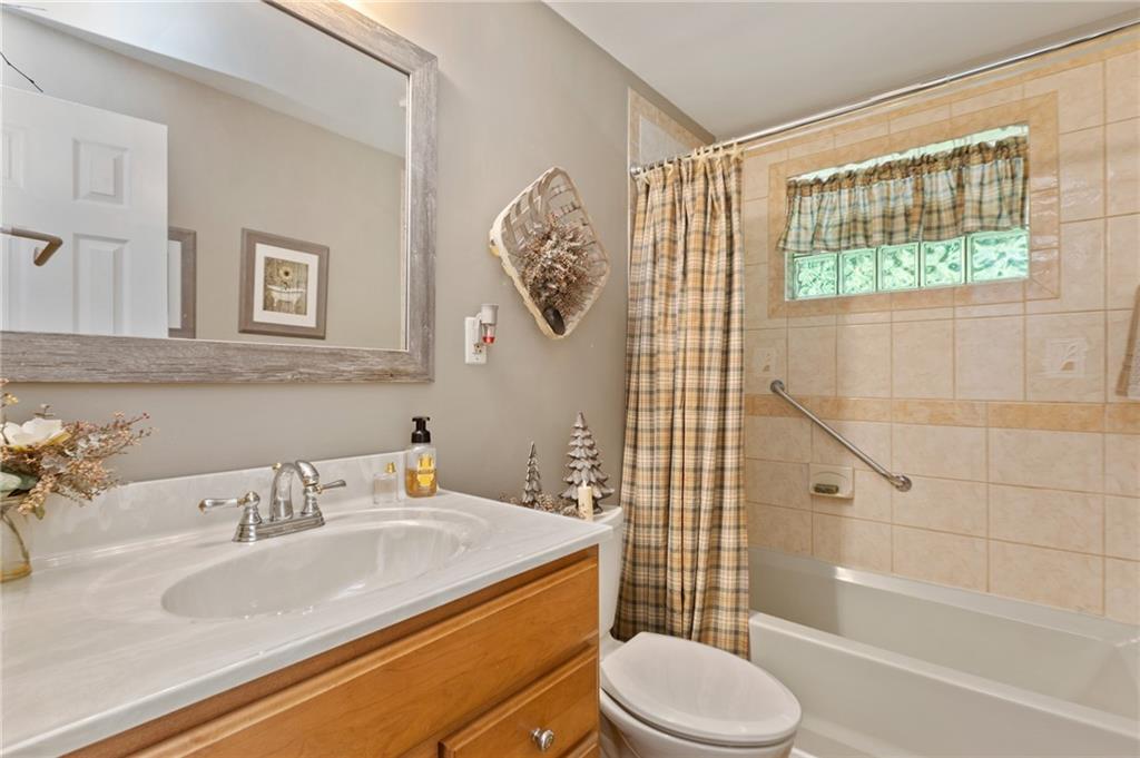 1200 Glass Run Road Pittsburgh, PA 15236 - Photo 15 of 24 Gallery Image 15