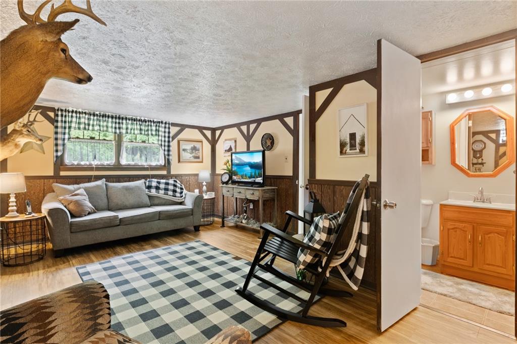 1200 Glass Run Road Pittsburgh, PA 15236 - Photo 18 of 24 Gallery Image 18