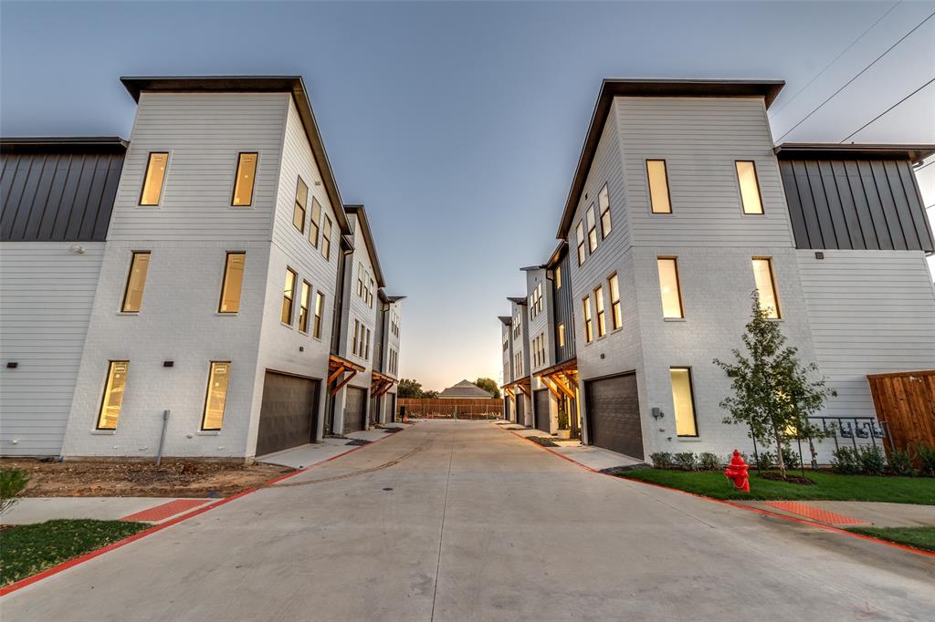 3940 Spring Valley Road, Unit 3 Farmers Branch, TX 75244 - Photo 2 of 17