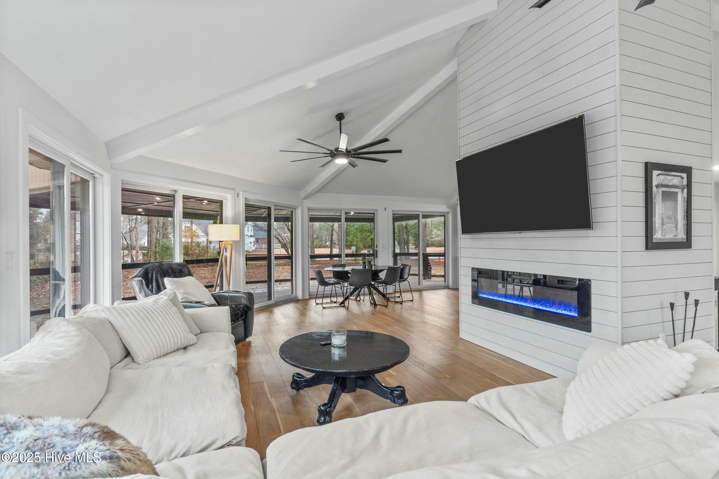 314 Long Leaf Drive Hampstead, NC 28443 - Photo 7 of 48 tempImage4kq12I