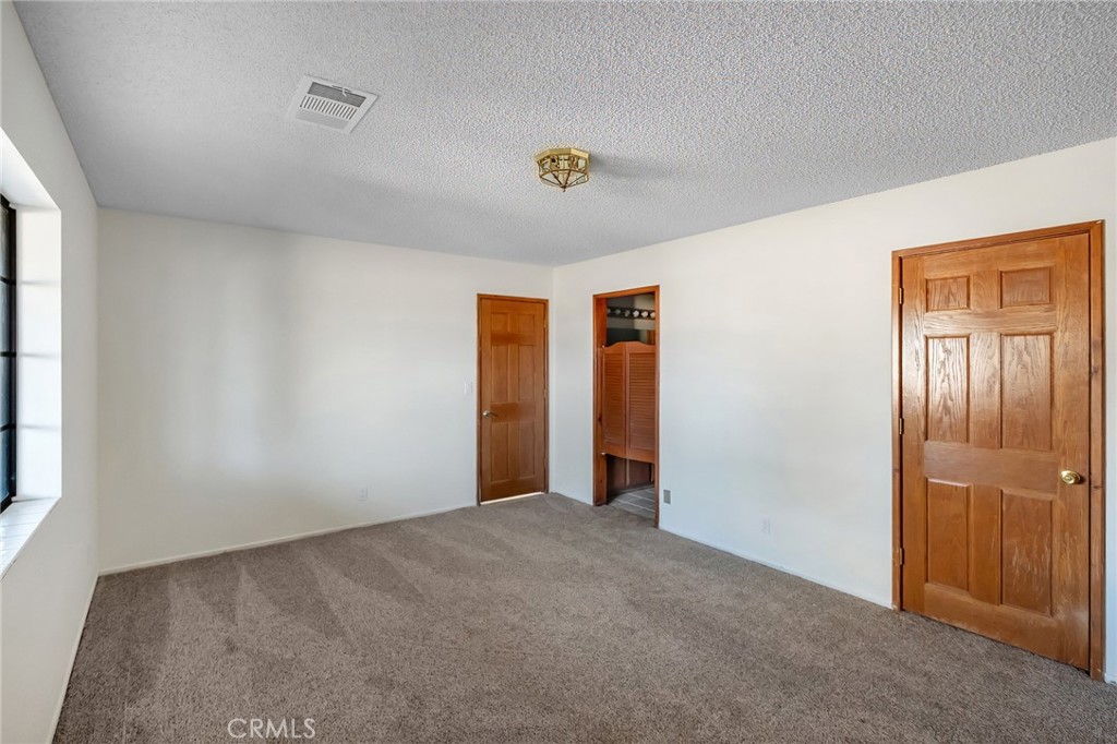 9770 Buttemere Road Phelan, CA 92371 - Photo 14 of 30