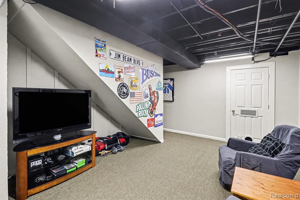 607 South Crooks Road Clawson, MI 48017 - Photo 26 of 31 Gallery Image 26