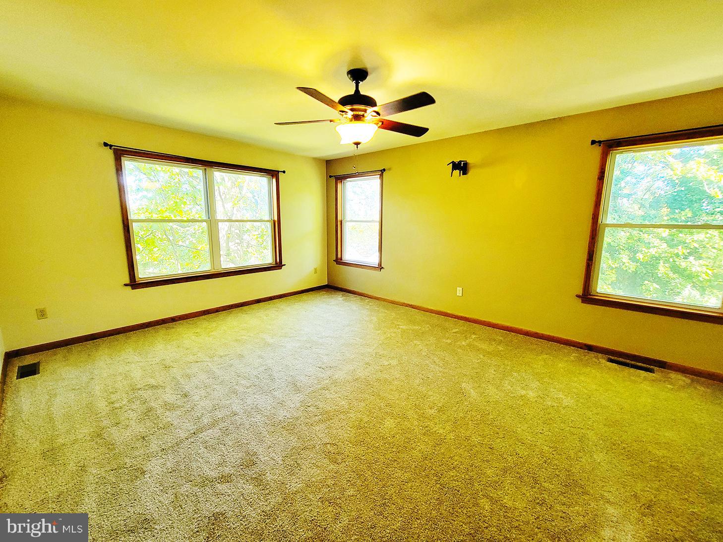 1018 Crestview Avenue Shillington, PA 19607 - Photo 22 of 47 a view of an empty room with a window
