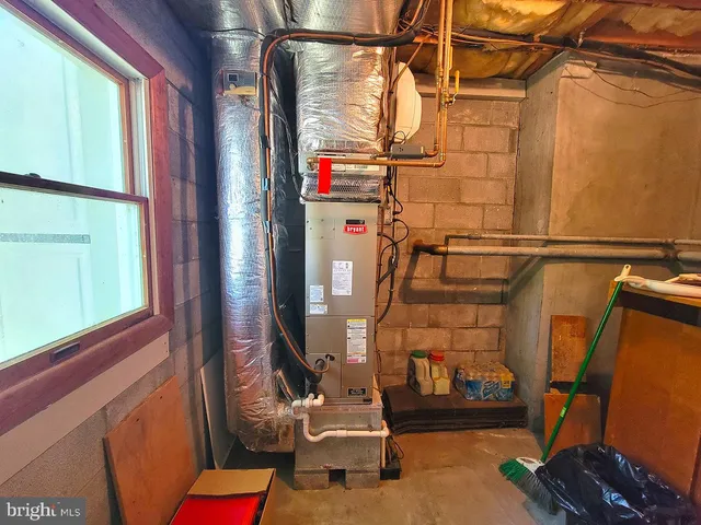 a view of a storage & utility room