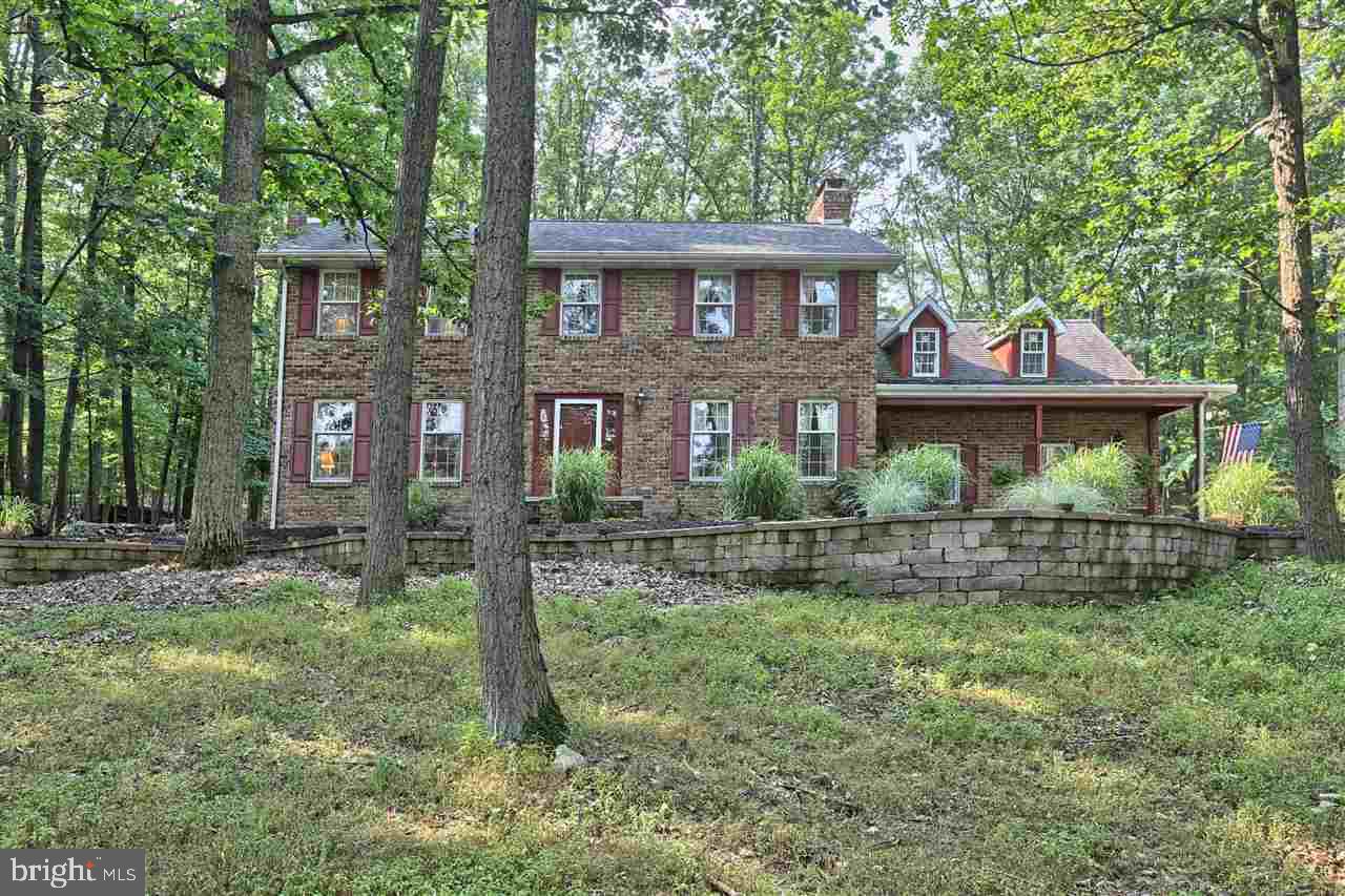 1239 Kuhn Road Boiling Springs, PA 17007 - Photo 2 of 34 Gallery Image 2