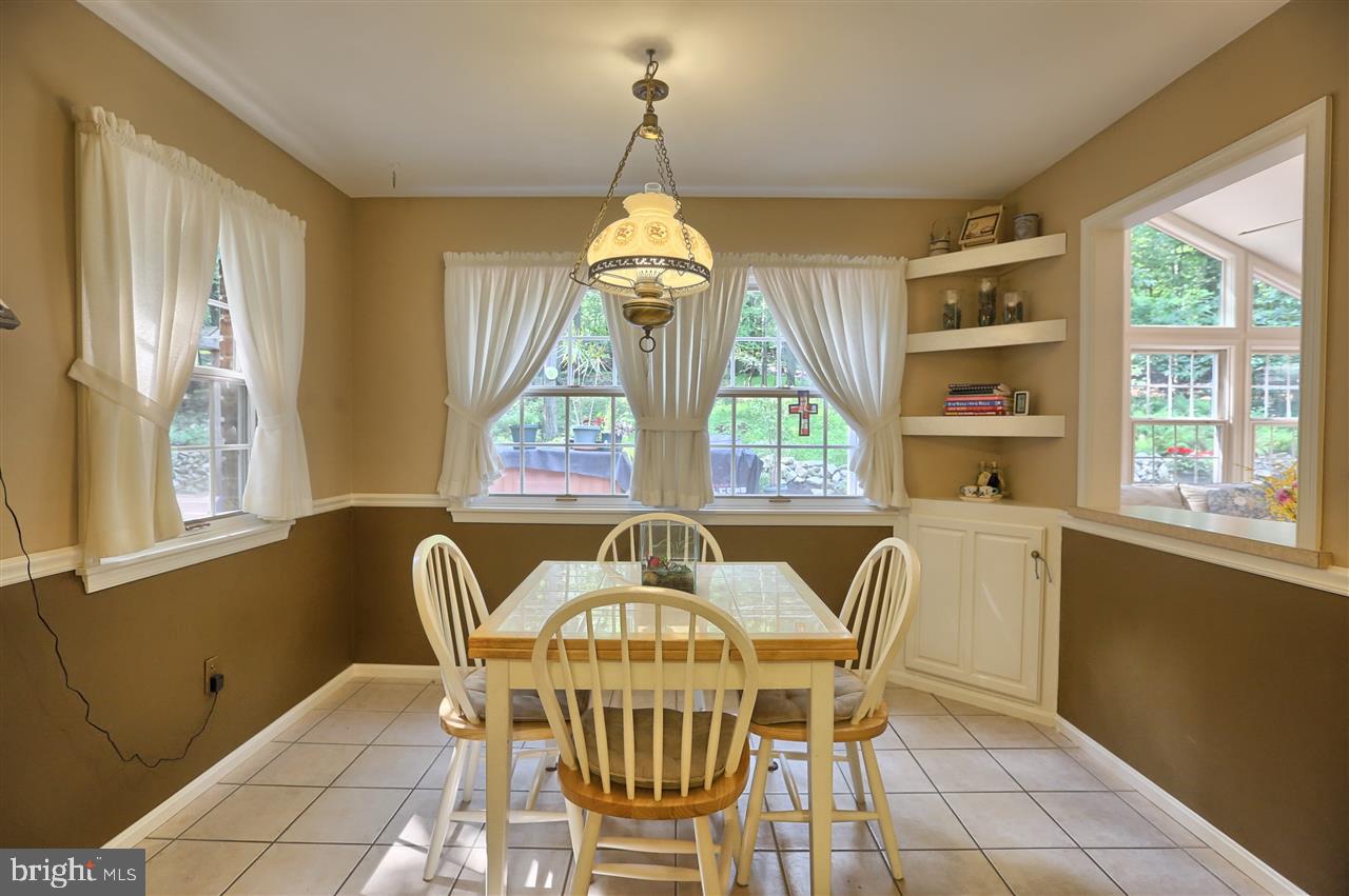 1239 Kuhn Road Boiling Springs, PA 17007 - Photo 22 of 34 Gallery Image 22