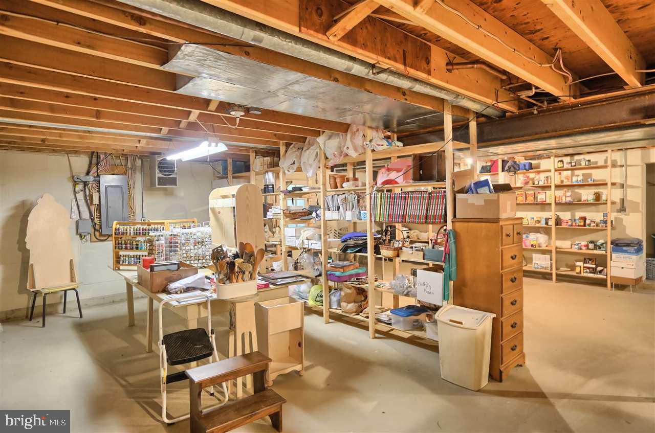 1239 Kuhn Road Boiling Springs, PA 17007 - Photo 32 of 34 Gallery Image 32