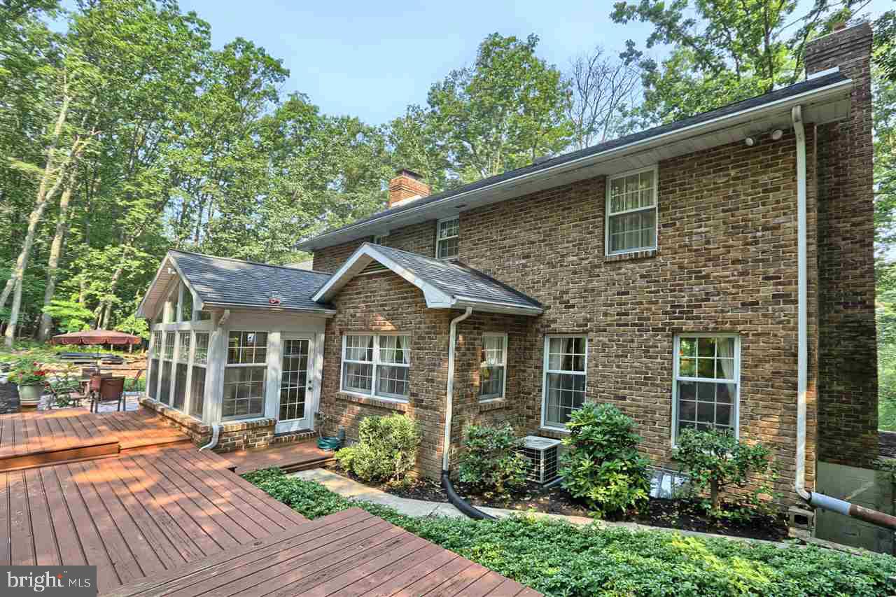 1239 Kuhn Road Boiling Springs, PA 17007 - Photo 7 of 34 Gallery Image 7