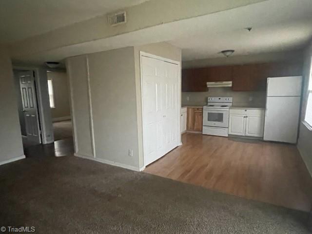 100 A-3 E Jefferson Street Mayodan, NC 27027 - Photo 2 of 12