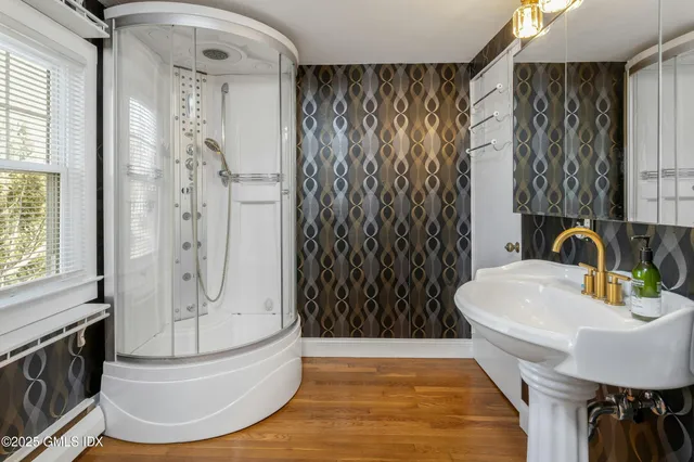 $6,900 | 602 Fairfield Avenue, Stamford, CT 06902