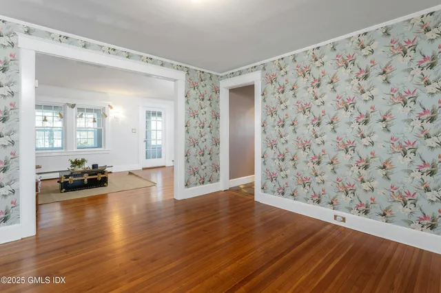 $6,900 | 602 Fairfield Avenue, Stamford, CT 06902