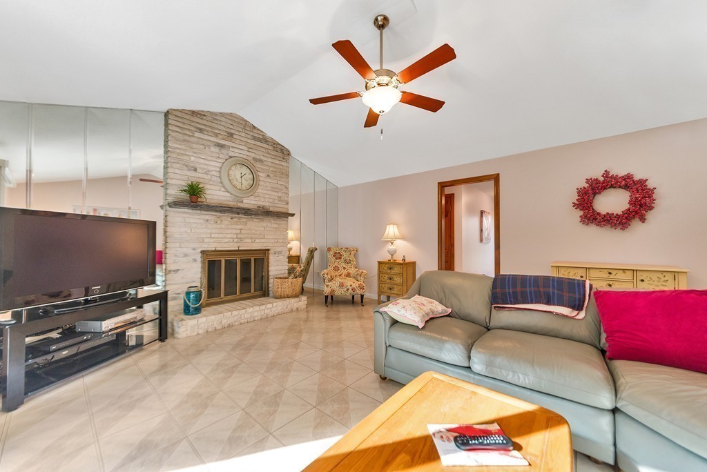 141 Blueberry Hill Road Longmeadow, MA 01106 - Photo 20 of 30 Gallery Image 20