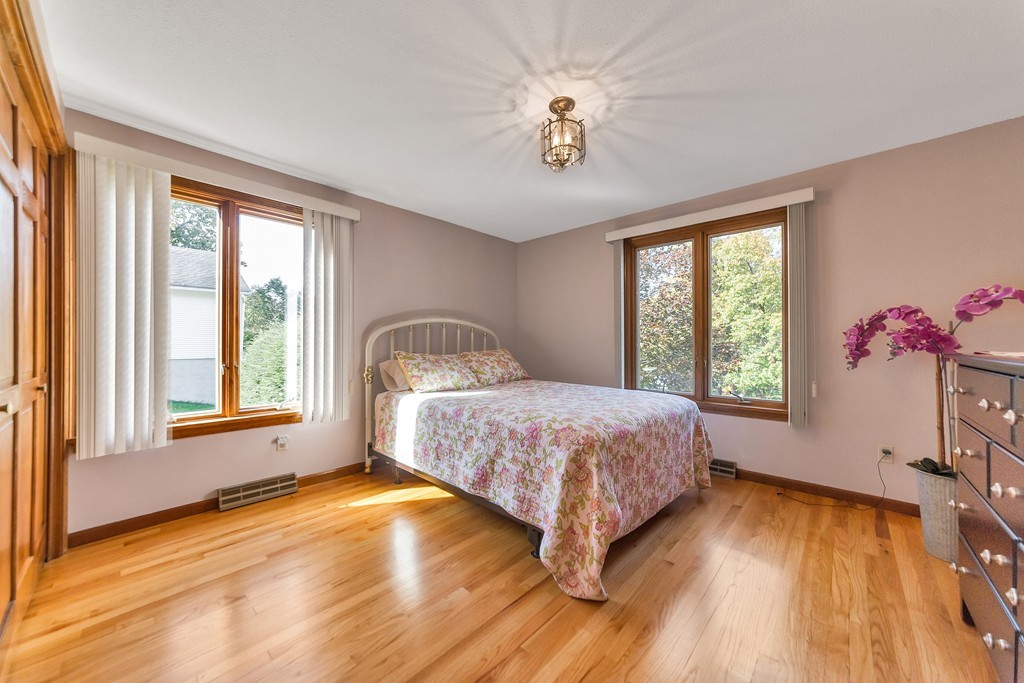141 Blueberry Hill Road Longmeadow, MA 01106 - Photo 25 of 30 Gallery Image 25