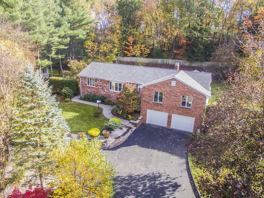 141 Blueberry Hill Road Longmeadow, MA 01106 - Photo 3 of 30 Gallery Image 3