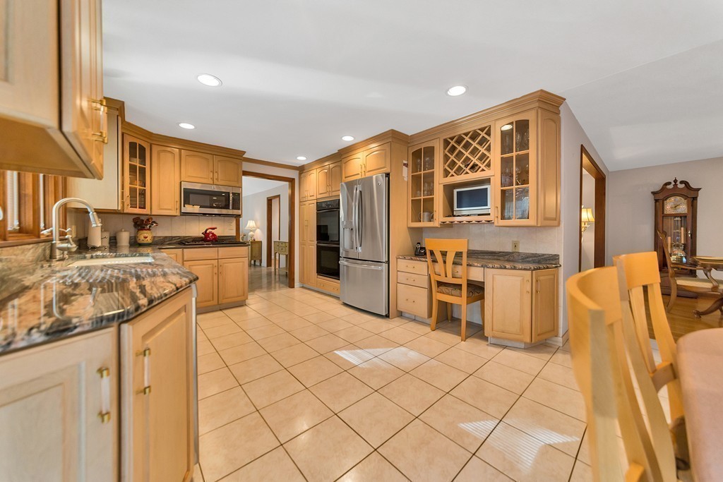 141 Blueberry Hill Road Longmeadow, MA 01106 - Photo 6 of 30 Gallery Image 6