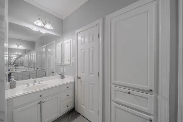 $490,000 | 3119 Scenic Elm Street, Houston, TX 77059