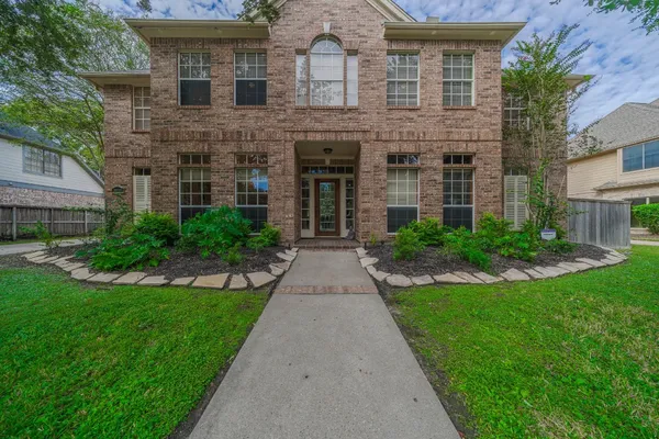 $490,000 | 3119 Scenic Elm Street, Houston, TX 77059